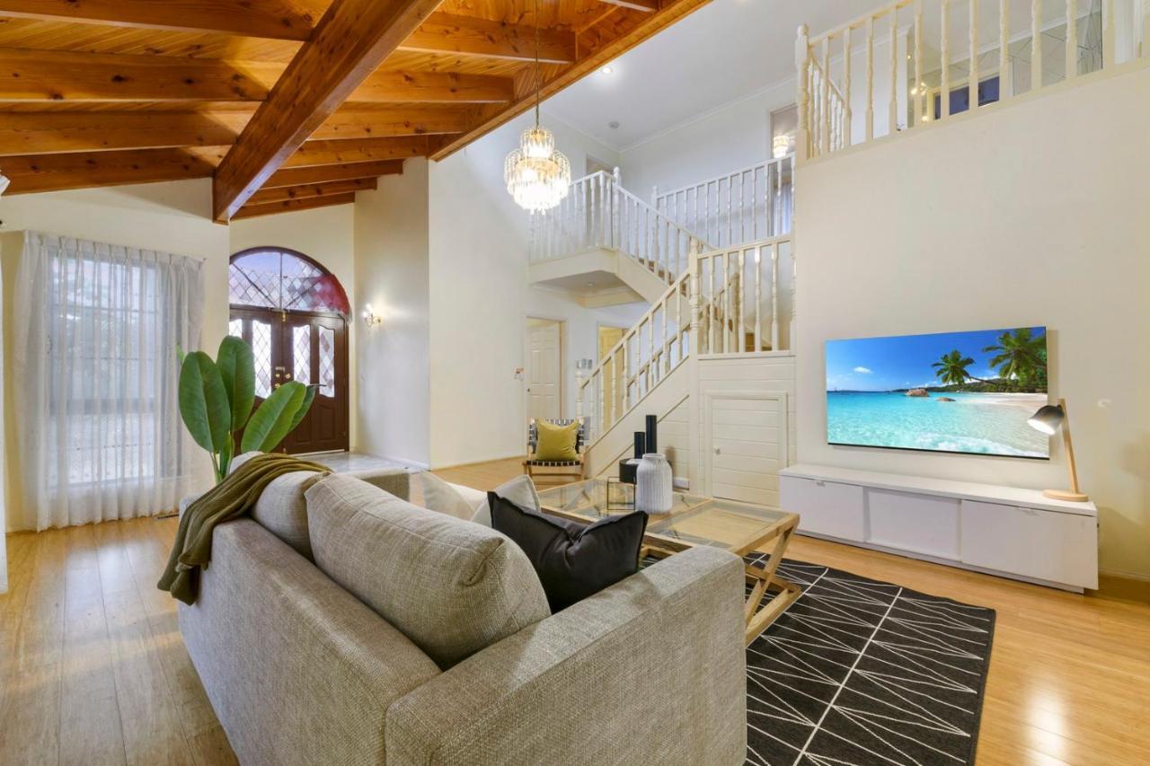 12 Mins To Mel Airport-Good Wood House Apartment Saint Albans Luaran gambar