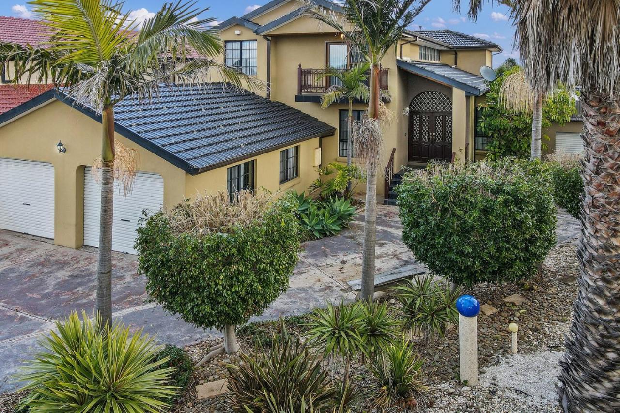 12 Mins To Mel Airport-Good Wood House Apartment Saint Albans Luaran gambar