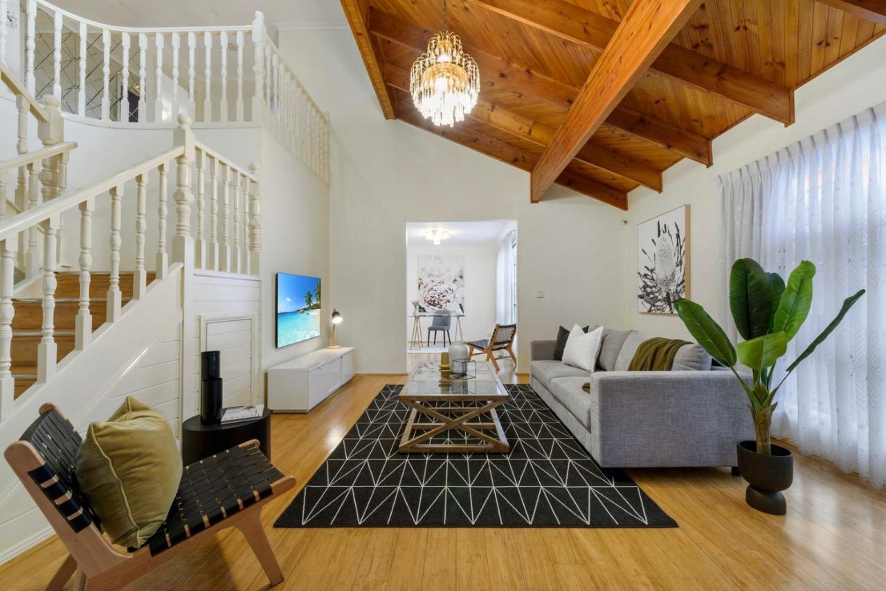 12 Mins To Mel Airport-Good Wood House Apartment Saint Albans Luaran gambar